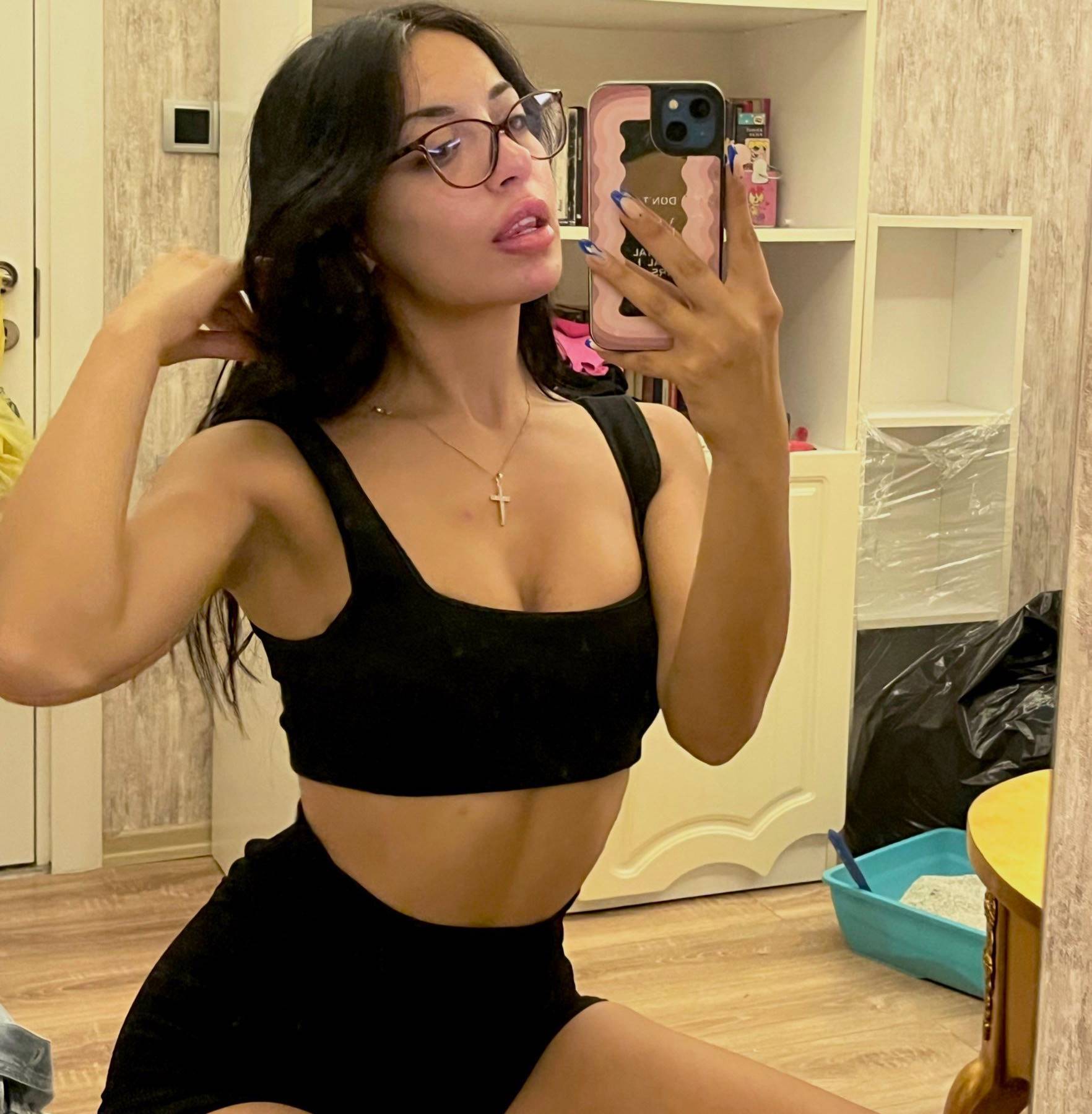 Ataköy Escort Bayan Melisayla Göz Kamaştıran Cazibe